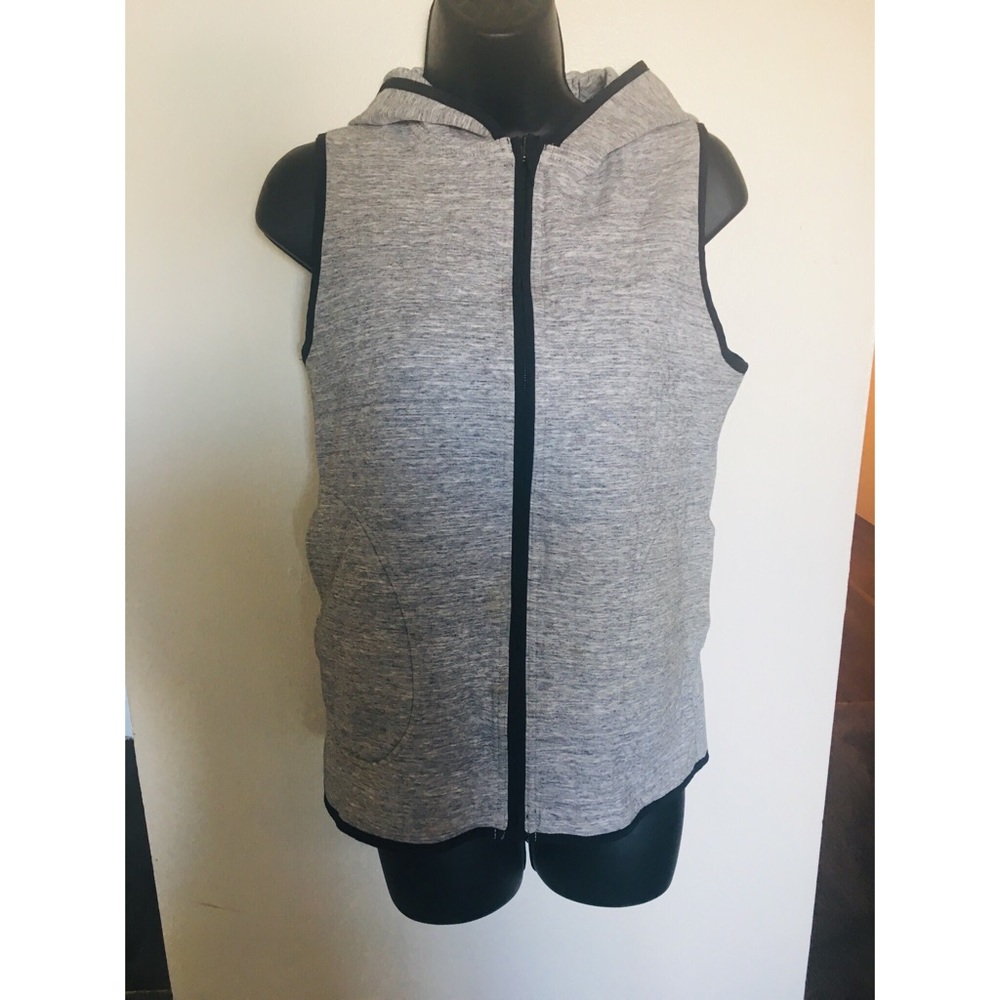 Lululemon reversible vest